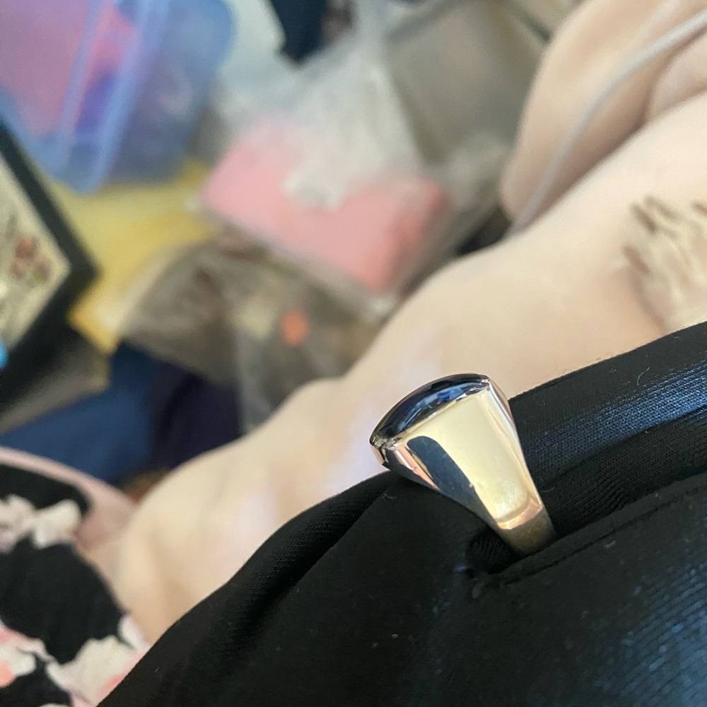 Ring - Picture 5 of 5